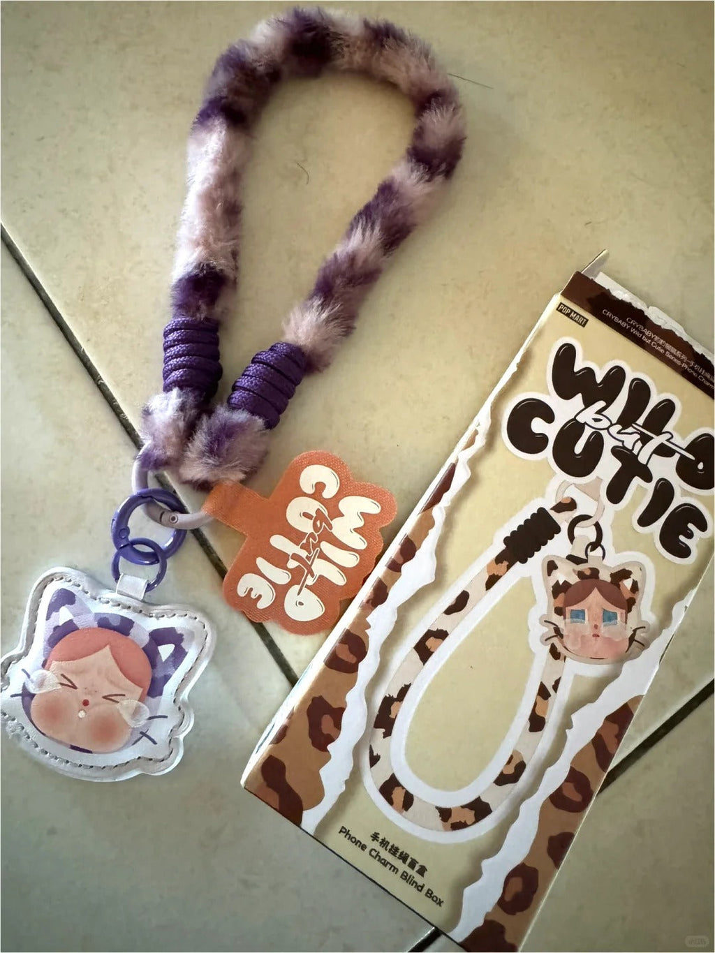 A86-6 CRYBABY 크라이베이비 표표 캣츠 폰 스트랩 랜덤 박스