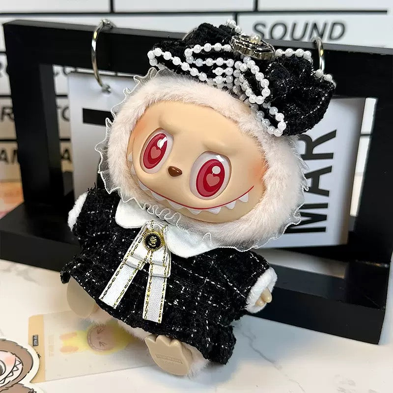 b01 outfit for the monsters